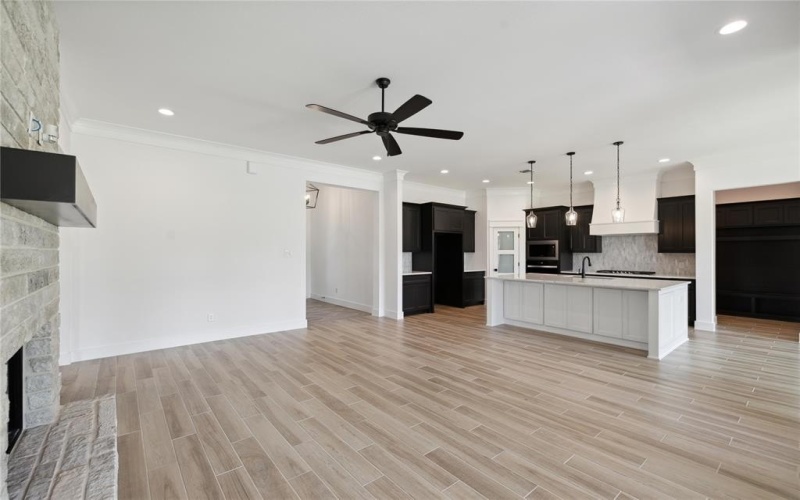 208 Ash Court, Weatherford, TX 76085, 3 Bedrooms Bedrooms, ,2 BathroomsBathrooms,Residential,For Sale,208 Ash Court,20835044
