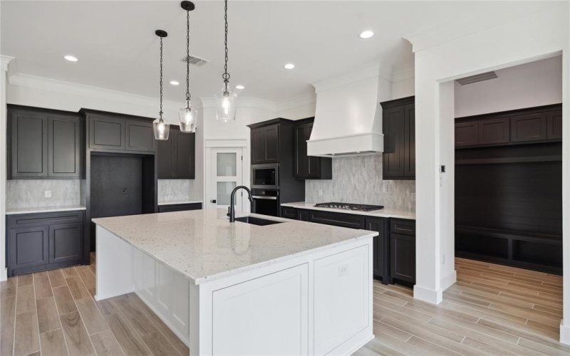 208 Ash Court, Weatherford, TX 76085, 3 Bedrooms Bedrooms, ,2 BathroomsBathrooms,Residential,For Sale,208 Ash Court,20835044
