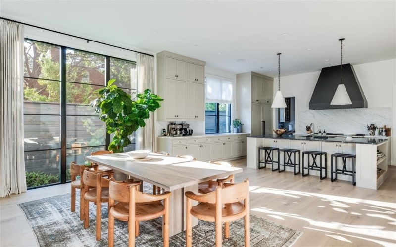 3529 Bryn Mawr Street, University Park, TX 75225, 5 Bedrooms Bedrooms, ,7 BathroomsBathrooms,Residential,For Sale,3529 Bryn Mawr Street,20835524