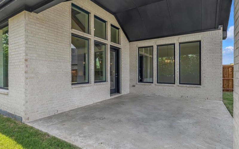 2301 Hawk Meadow Court, Mansfield, TX 76063, 4 Habitaciones Habitaciones , ,5 BañosBaños,Residential,En Venta,2301 Hawk Meadow Court,20835601