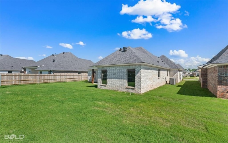 5132 Tensas, Bossier City, LA 71111, 4 Habitaciones Habitaciones , ,3 BañosBaños,Residential,En Venta,5132 Tensas,20835614