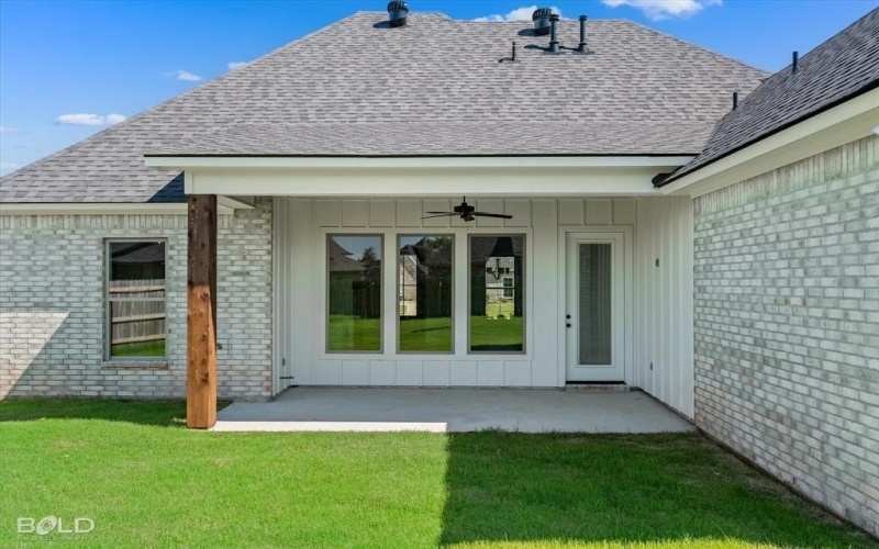 5132 Tensas, Bossier City, LA 71111, 4 Habitaciones Habitaciones , ,3 BañosBaños,Residential,En Venta,5132 Tensas,20835614