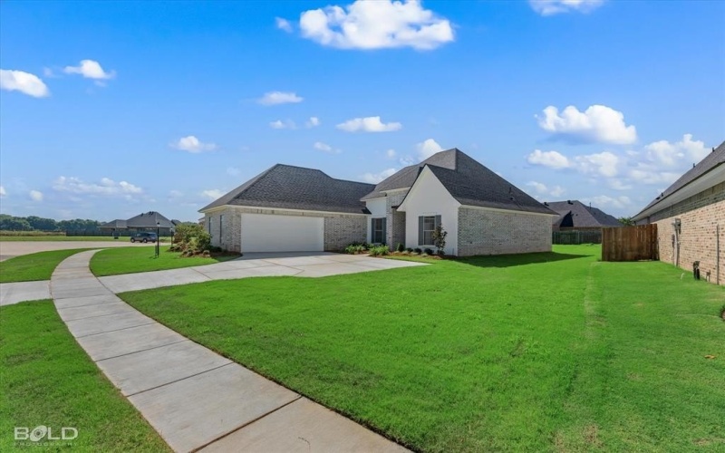 5132 Tensas, Bossier City, LA 71111, 4 Habitaciones Habitaciones , ,3 BañosBaños,Residential,En Venta,5132 Tensas,20835614