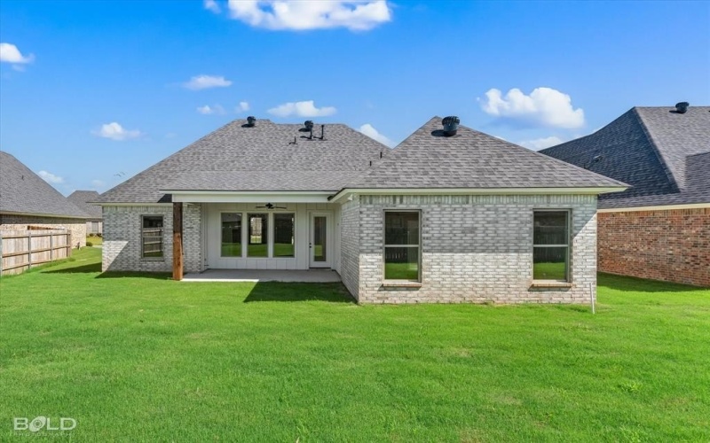 5132 Tensas, Bossier City, LA 71111, 4 Habitaciones Habitaciones , ,3 BañosBaños,Residential,En Venta,5132 Tensas,20835614