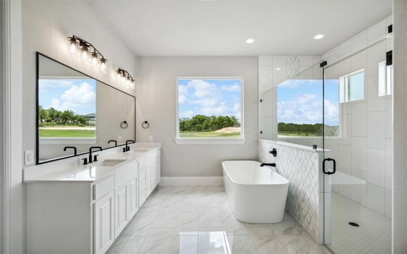 1027 Estancia Boulevard, Weatherford, TX 76088, 4 Habitaciones Habitaciones , ,3 BañosBaños,Residential,En Venta,1027 Estancia Boulevard,20835938