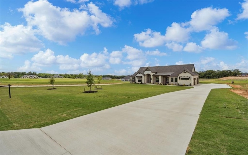 1027 Estancia Boulevard, Weatherford, TX 76088, 4 Habitaciones Habitaciones , ,3 BañosBaños,Residential,En Venta,1027 Estancia Boulevard,20835938