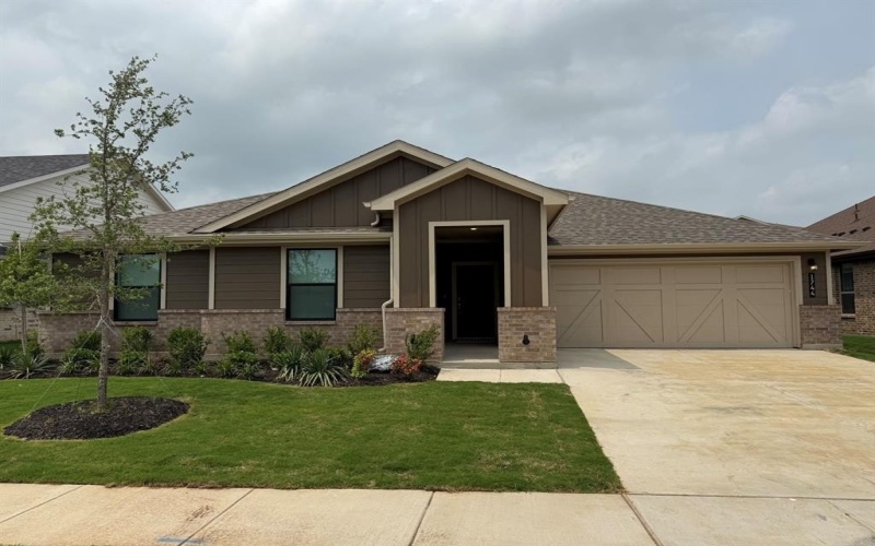 1744 RIVER BEND Road, Burleson, TX 76028, 4 Bedrooms Bedrooms, ,2 BathroomsBathrooms,Residential,For Sale,1744 RIVER BEND Road,20836104