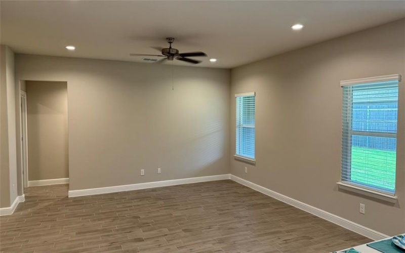 1744 RIVER BEND Road, Burleson, TX 76028, 4 Bedrooms Bedrooms, ,2 BathroomsBathrooms,Residential,For Sale,1744 RIVER BEND Road,20836104