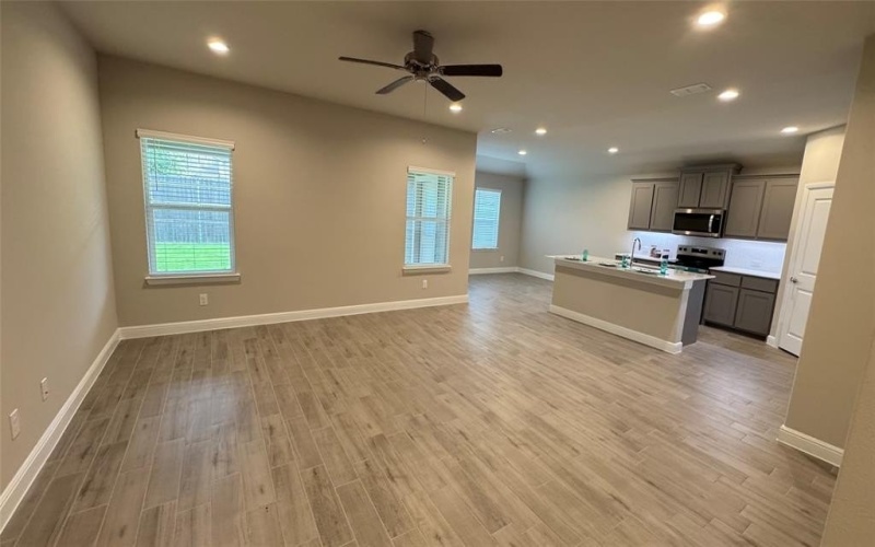 1744 RIVER BEND Road, Burleson, TX 76028, 4 Bedrooms Bedrooms, ,2 BathroomsBathrooms,Residential,For Sale,1744 RIVER BEND Road,20836104
