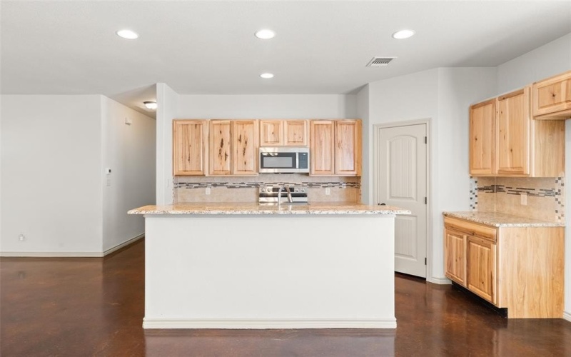 5441 Tin Top Highway, Granbury, TX 76048, 3 Bedrooms Bedrooms, ,2 BathroomsBathrooms,Residential,For Sale,5441 Tin Top Highway,20836170