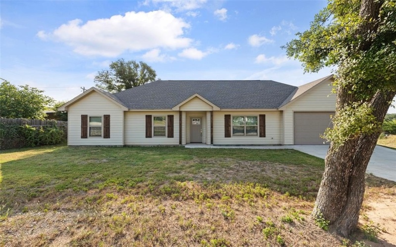 5441 Tin Top Highway, Granbury, TX 76048, 3 Bedrooms Bedrooms, ,2 BathroomsBathrooms,Residential,For Sale,5441 Tin Top Highway,20836170