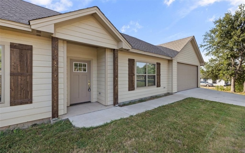 5441 Tin Top Highway, Granbury, TX 76048, 3 Bedrooms Bedrooms, ,2 BathroomsBathrooms,Residential,For Sale,5441 Tin Top Highway,20836170