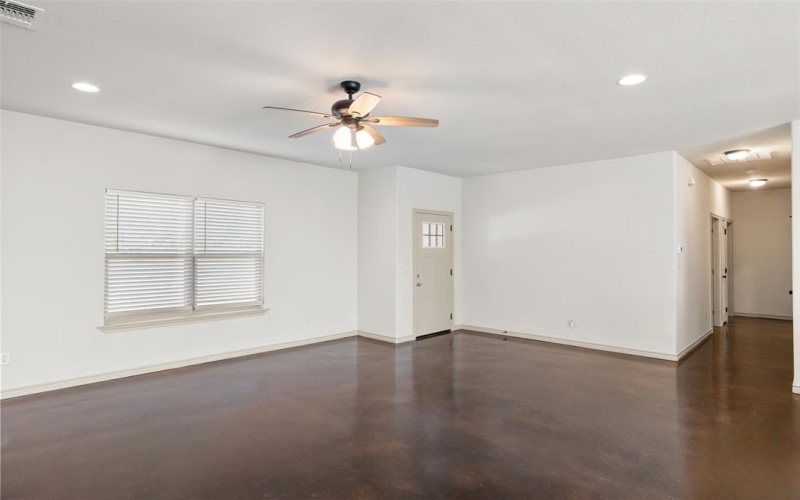 5441 Tin Top Highway, Granbury, TX 76048, 3 Bedrooms Bedrooms, ,2 BathroomsBathrooms,Residential,For Sale,5441 Tin Top Highway,20836170