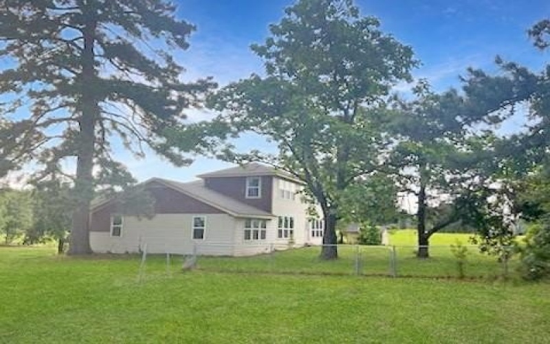 2907 Pleasant Grove Road, Texarkana, TX 75503, 4 Bedrooms Bedrooms, ,2 BathroomsBathrooms,Residential,For Sale,2907 Pleasant Grove Road,20834193