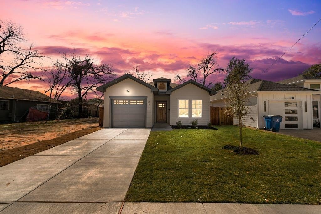 3911 Diamond Avenue, Dallas, TX 75215, 3 Bedrooms Bedrooms, ,2 BathroomsBathrooms,Residential,For Sale,3911 Diamond Avenue,20834194