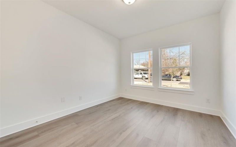 3911 Diamond Avenue, Dallas, TX 75215, 3 Bedrooms Bedrooms, ,2 BathroomsBathrooms,Residential,For Sale,3911 Diamond Avenue,20834194