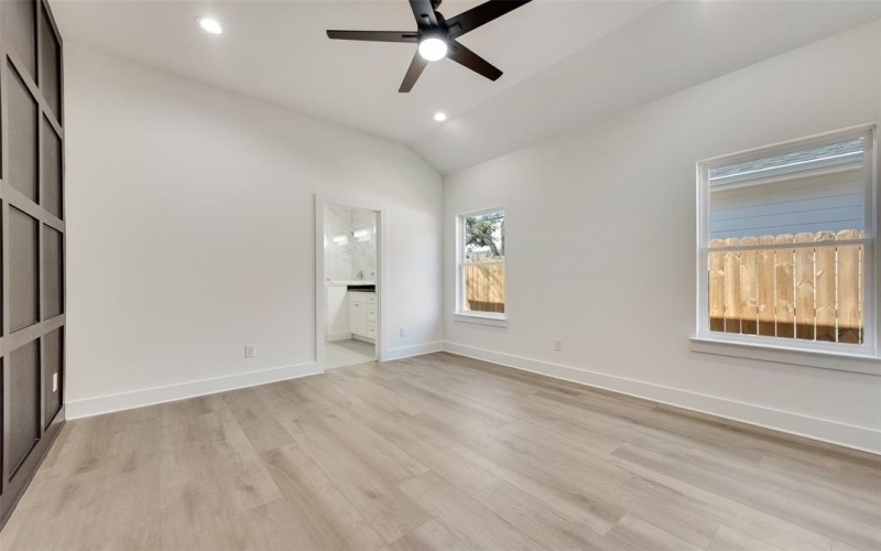 3911 Diamond Avenue, Dallas, TX 75215, 3 Bedrooms Bedrooms, ,2 BathroomsBathrooms,Residential,For Sale,3911 Diamond Avenue,20834194