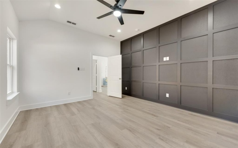 3911 Diamond Avenue, Dallas, TX 75215, 3 Bedrooms Bedrooms, ,2 BathroomsBathrooms,Residential,For Sale,3911 Diamond Avenue,20834194