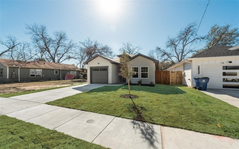 3911 Diamond Avenue, Dallas, TX 75215, 3 Bedrooms Bedrooms, ,2 BathroomsBathrooms,Residential,For Sale,3911 Diamond Avenue,20834194
