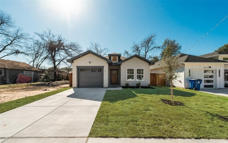 3911 Diamond Avenue, Dallas, TX 75215, 3 Bedrooms Bedrooms, ,2 BathroomsBathrooms,Residential,For Sale,3911 Diamond Avenue,20834194