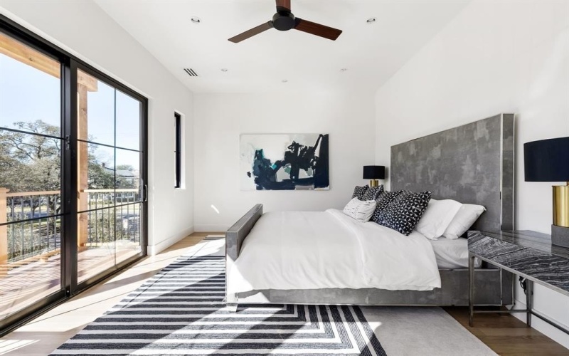 4107 Hawthorne Avenue, Dallas, TX 75219, 3 Habitaciones Habitaciones , ,3 BañosBaños,Residential,En Venta,4107 Hawthorne Avenue,20834497