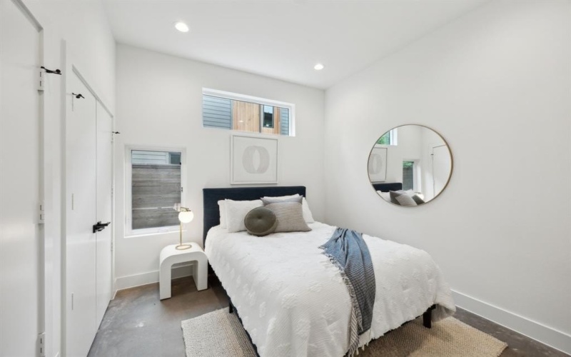 2138 Lovedale Avenue #105, Dallas, TX 75235, 1 Bedroom Bedrooms, ,1 BathroomBathrooms,Residential,For Sale,2138 Lovedale Avenue,20834503