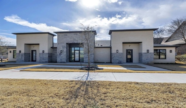 1701 Fountainview Drive, Mansfield, TX 76063, ,Other,For Sale,1701 Fountainview Drive,20834554