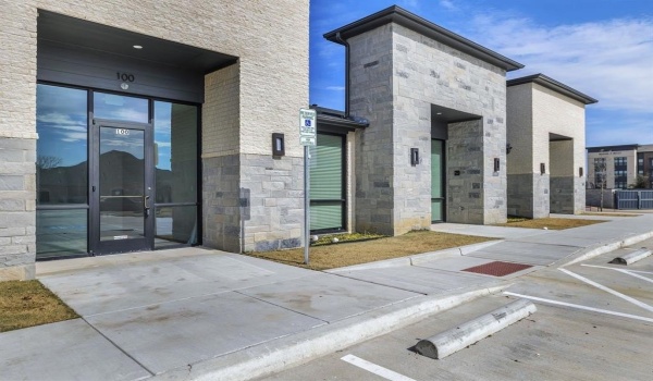 1701 Fountainview Drive, Mansfield, TX 76063, ,Other,For Sale,1701 Fountainview Drive,20834554