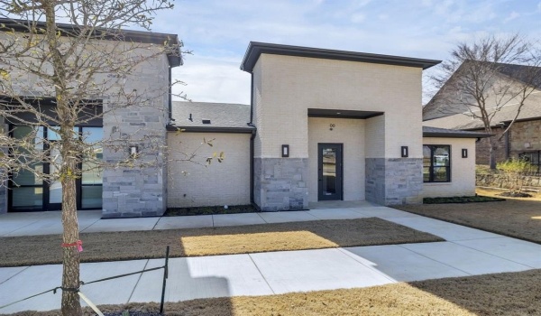 1701 Fountainview Drive, Mansfield, TX 76063, ,Other,For Sale,1701 Fountainview Drive,20834554