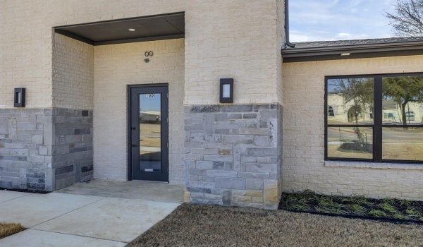 1701 Fountainview Drive, Mansfield, TX 76063, ,Other,For Sale,1701 Fountainview Drive,20834554