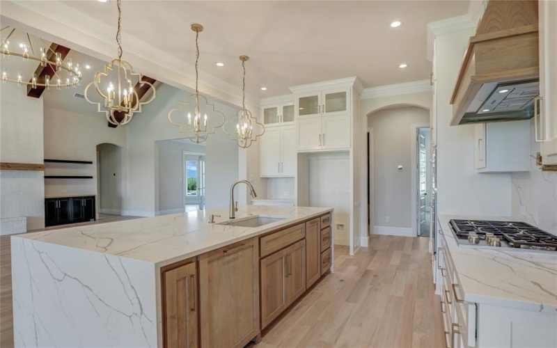 121 Ford Court, Weston, TX 75009, 6 Bedrooms Bedrooms, ,6 BathroomsBathrooms,Residential,For Sale,121 Ford Court,20840946