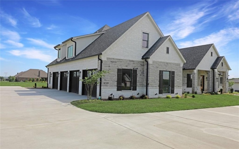 121 Ford Court, Weston, TX 75009, 6 Bedrooms Bedrooms, ,6 BathroomsBathrooms,Residential,For Sale,121 Ford Court,20840946