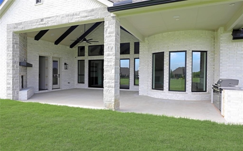 121 Ford Court, Weston, TX 75009, 6 Bedrooms Bedrooms, ,6 BathroomsBathrooms,Residential,For Sale,121 Ford Court,20840946