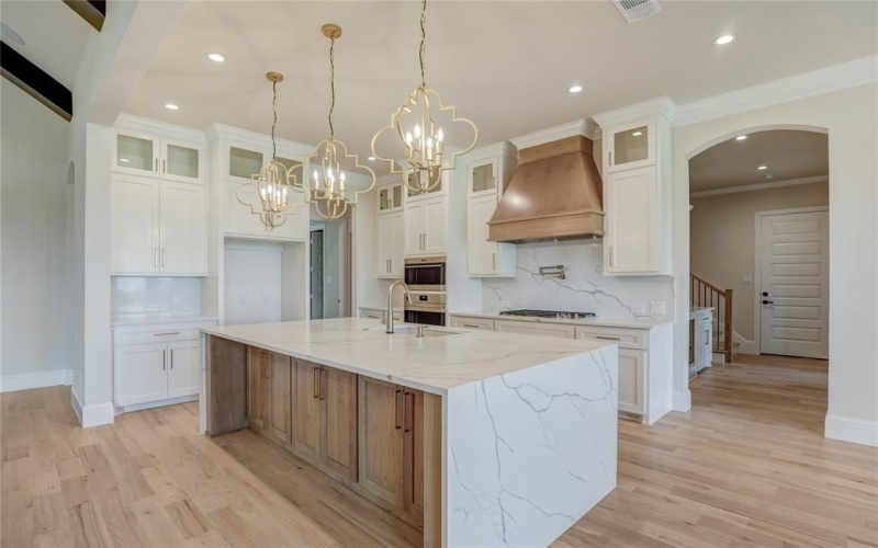 121 Ford Court, Weston, TX 75009, 6 Bedrooms Bedrooms, ,6 BathroomsBathrooms,Residential,For Sale,121 Ford Court,20840946
