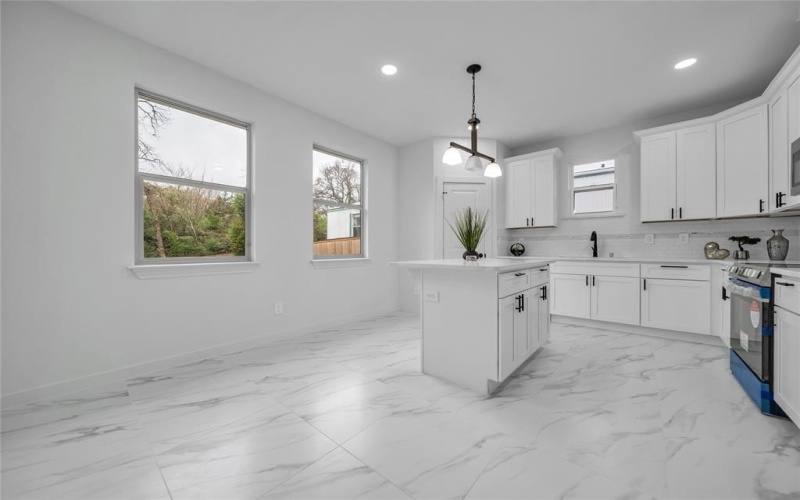 715 N Hamlett Street, Athens, TX 75751, 3 Bedrooms Bedrooms, ,2 BathroomsBathrooms,Residential,For Sale,715 N Hamlett Street,20840987