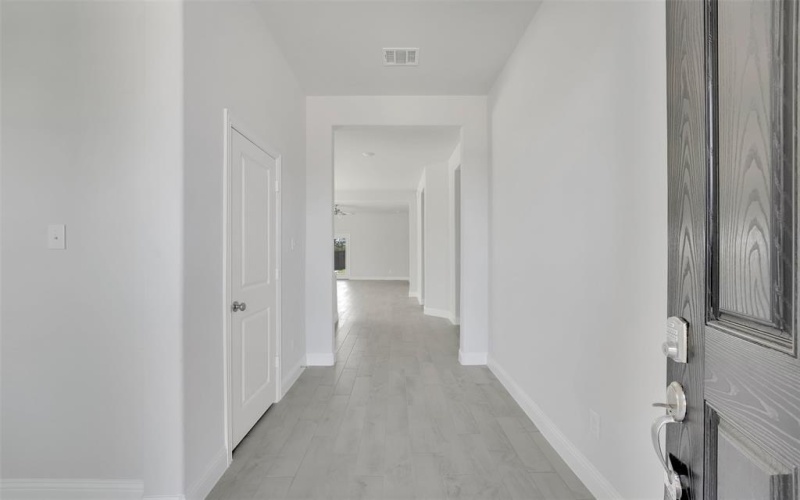 517 Parrino Parkway, Princeton, TX 75407, 5 Habitaciones Habitaciones , ,3 BañosBaños,Residential Lease,En Alquiler,517 Parrino Parkway,20837792