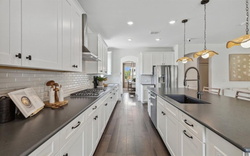 6412 Fort Parker Way, McKinney, TX 75071, 4 Bedrooms Bedrooms, ,3 BathroomsBathrooms,Residential,For Sale,6412 Fort Parker Way,20837834