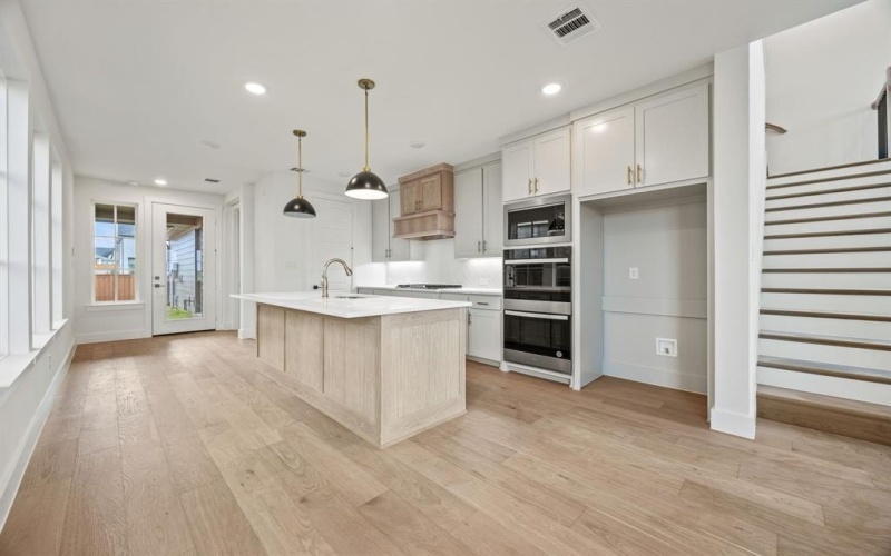 3362 Floral Mews, Frisco, TX 75033, 3 Bedrooms Bedrooms, ,3 BathroomsBathrooms,Residential,For Sale,3362 Floral Mews,20841217