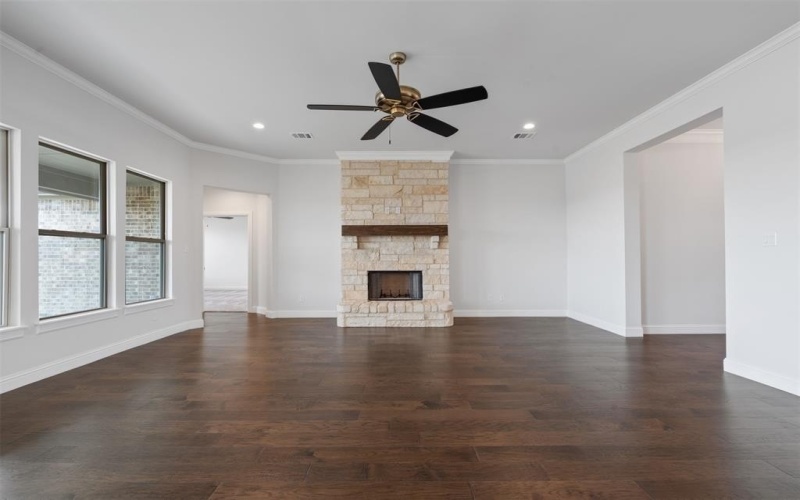 8736 Tucker Drive, Godley, TX 76044, 4 Habitaciones Habitaciones , ,2 BañosBaños,Residential,En Venta,8736 Tucker Drive,20837896