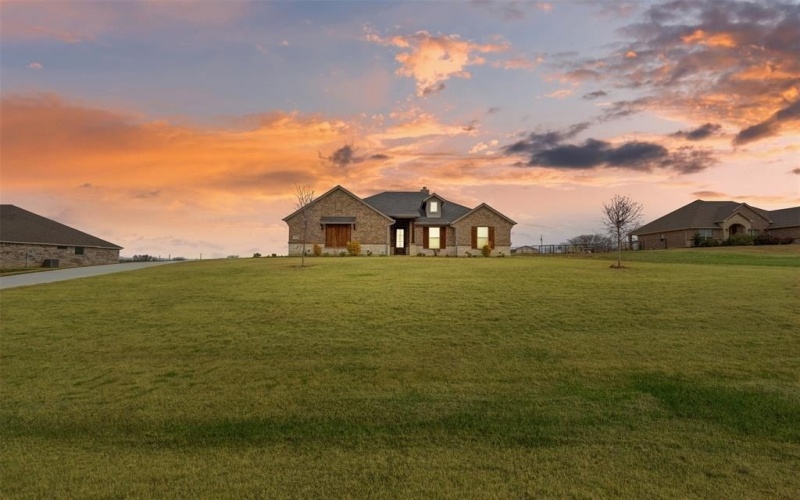 8736 Tucker Drive, Godley, TX 76044, 4 Habitaciones Habitaciones , ,2 BañosBaños,Residential,En Venta,8736 Tucker Drive,20837896