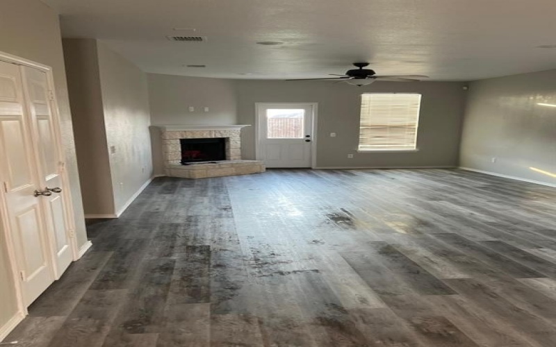 3305 Buck Avenue, Aubrey, TX 76227, 3 Bedrooms Bedrooms, ,2 BathroomsBathrooms,Residential Lease,For Rent,3305 Buck Avenue,20841238