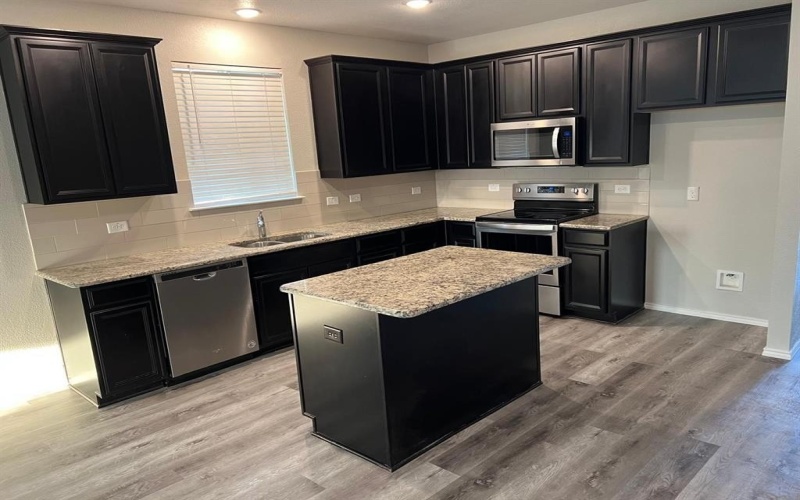 3305 Buck Avenue, Aubrey, TX 76227, 3 Bedrooms Bedrooms, ,2 BathroomsBathrooms,Residential Lease,For Rent,3305 Buck Avenue,20841238