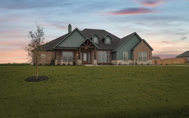 10630 Barleycorn Lane, Maypearl, TX 76084, 4 Bedrooms Bedrooms, ,3 BathroomsBathrooms,Residential,For Sale,10630 Barleycorn Lane,20838028