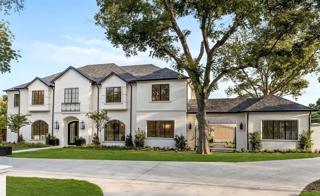 4206 Woodfin Drive, Dallas, TX 75220, 5 Bedrooms Bedrooms, ,7 BathroomsBathrooms,Residential,For Sale,4206 Woodfin Drive,20838081