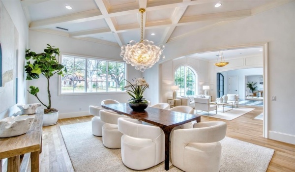 4206 Woodfin Drive, Dallas, TX 75220, 5 Habitaciones Habitaciones , ,7 BañosBaños,Residential,En Venta,4206 Woodfin Drive,20838081