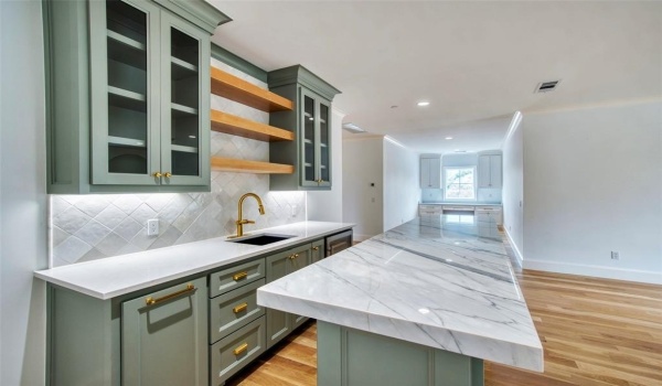 4206 Woodfin Drive, Dallas, TX 75220, 5 Habitaciones Habitaciones , ,7 BañosBaños,Residential,En Venta,4206 Woodfin Drive,20838081
