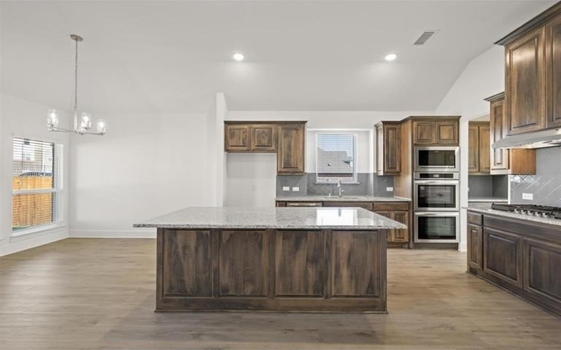 229 Tradd Street, Glenn Heights, TX 75154, 5 Habitaciones Habitaciones , ,3 BañosBaños,Residential,En Venta,229 Tradd Street,20841378