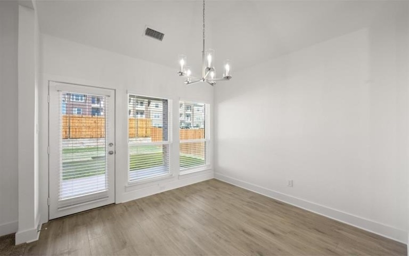 229 Tradd Street, Glenn Heights, TX 75154, 5 Habitaciones Habitaciones , ,3 BañosBaños,Residential,En Venta,229 Tradd Street,20841378