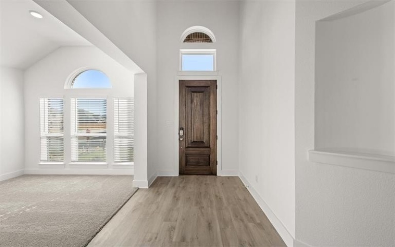 229 Tradd Street, Glenn Heights, TX 75154, 5 Habitaciones Habitaciones , ,3 BañosBaños,Residential,En Venta,229 Tradd Street,20841378