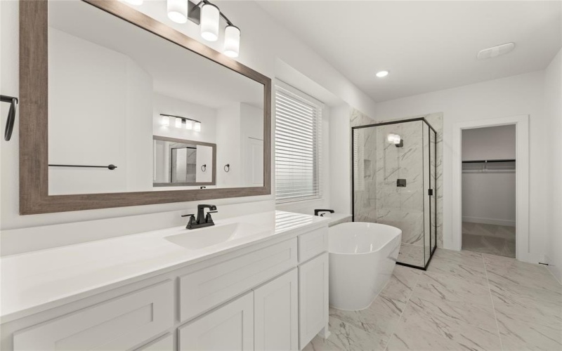 1314 Comal Drive, Forney, TX 75126, 5 Bedrooms Bedrooms, ,5 BathroomsBathrooms,Residential,For Sale,1314 Comal Drive,20838144